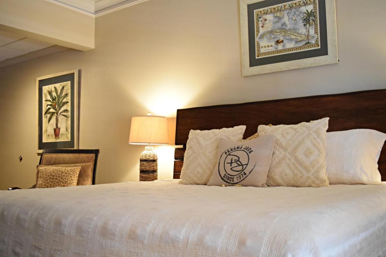 Jh Adams Inn, Trademark Collection By Wyndham High Point Exterior photo